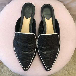 ‼️MOVING SAME ❗️ B Brian Atwood Black Mules